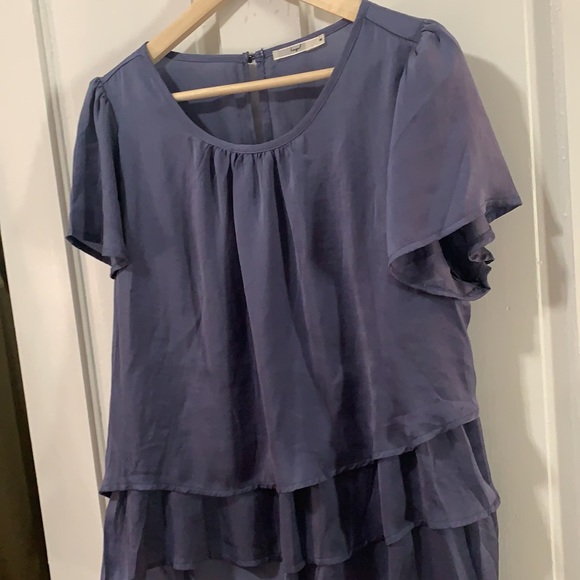 Hazel Short Sleeve Ruffled Hem Blouse - Picture 3 of 7